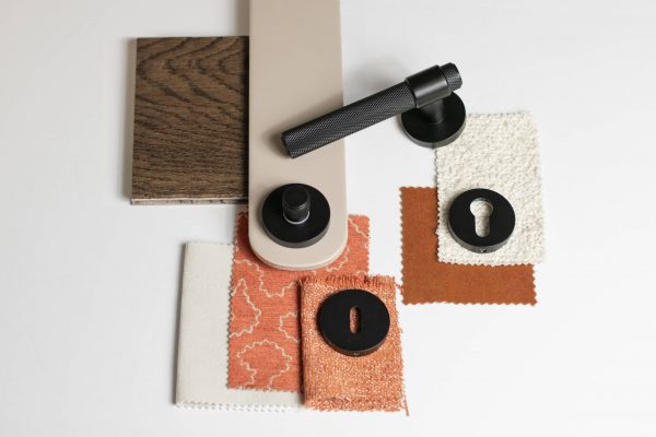 SPESCEMB Senza Pari Euro Escutcheons on Minimal Square Rose - Matt Black - Image 2