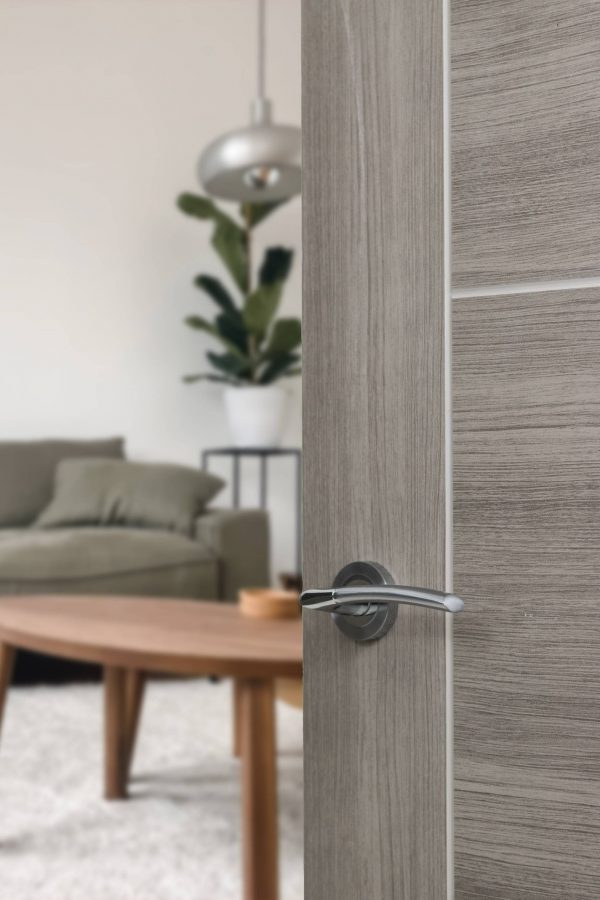 ECO10SCPC Eco Swell Aluminium Lever Door Handle on Round Rose - Satin Chrome/Polished Chrome - Image 2