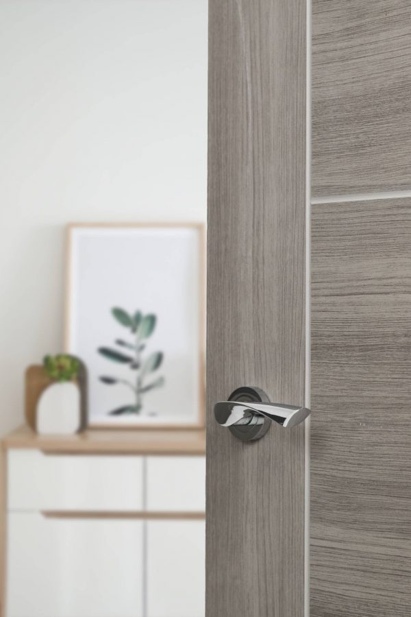 ECO20PC Eco Aqua Aluminium Lever Door Handle on Round Rose - Polished Chrome - Image 2