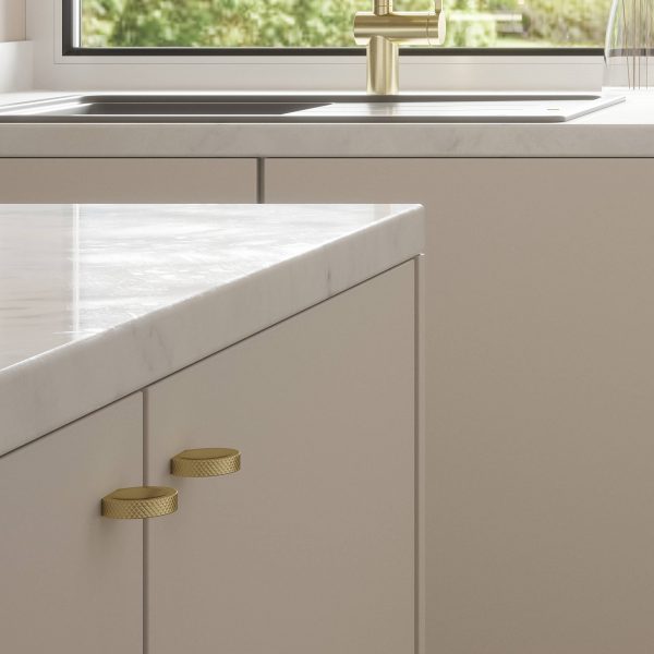 MHCL1338SN Millhouse Brass Battersea Linear Finger Pull Cabinet Knob Handle - Satin Nickel - Image 4