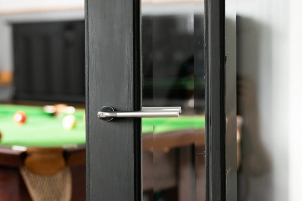 FCR158SCPC Forme Milly Lever Door Handle on Concealed Round Rose - Satin Chrome/Polished Chrome - Image 2