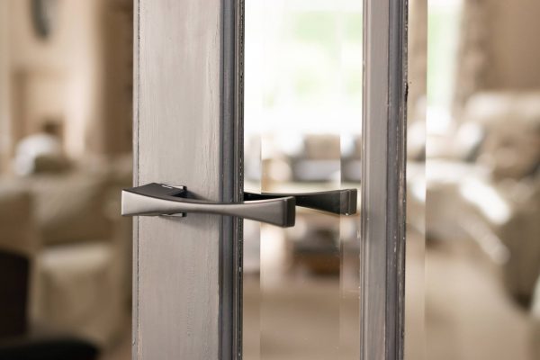 FCS213MB Forme Artemide Lever Door Handle on Concealed Square Rose - Matt Black - Image 2