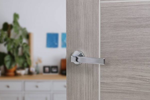 FMR254PC Forme Asti Lever Door Handle on Minimal Round Rose - Polished Chrome - Image 2
