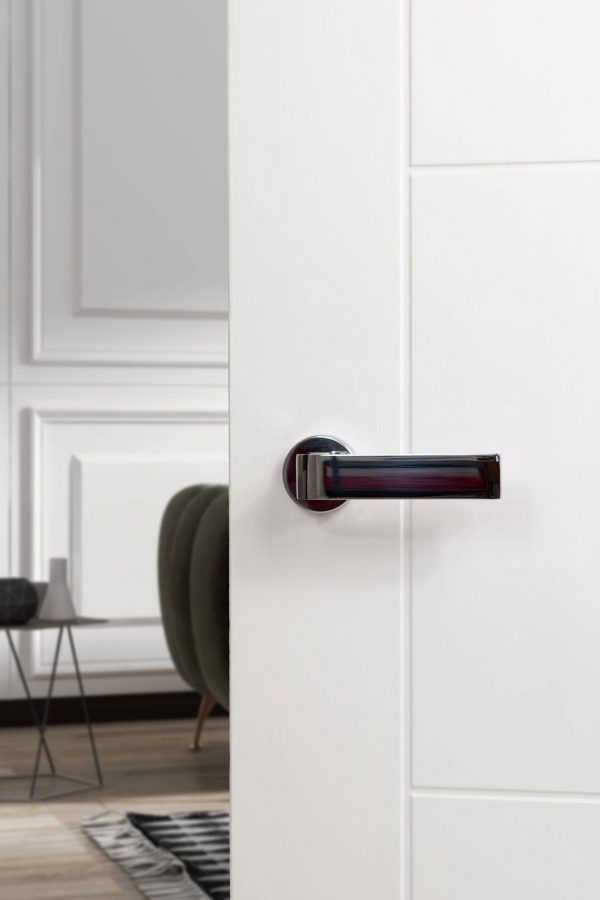 FMR413PC Forme Monza Lever Door Handle on Minimal Round Rose - Polished Chrome - Image 2