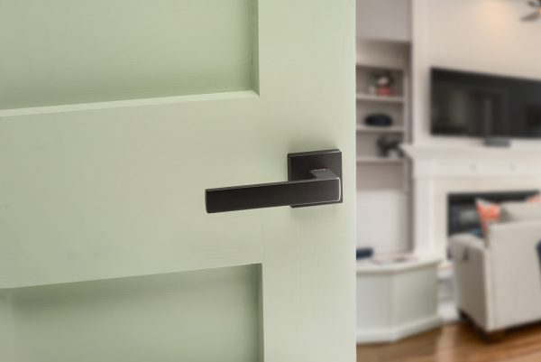 FMS254MB Forme Asti Lever Door Handle on Minimal Square Rose - Matt Black - Image 2