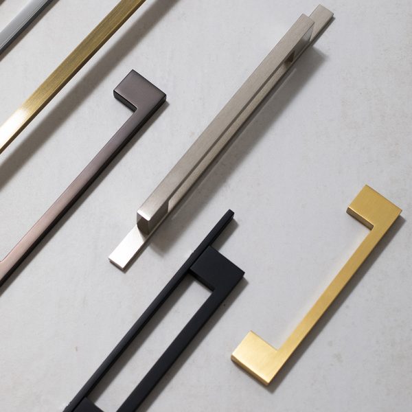 Millhouse Brass Empire Slim Cabinet Pull Handle 320mm - Matt Black - Image 3