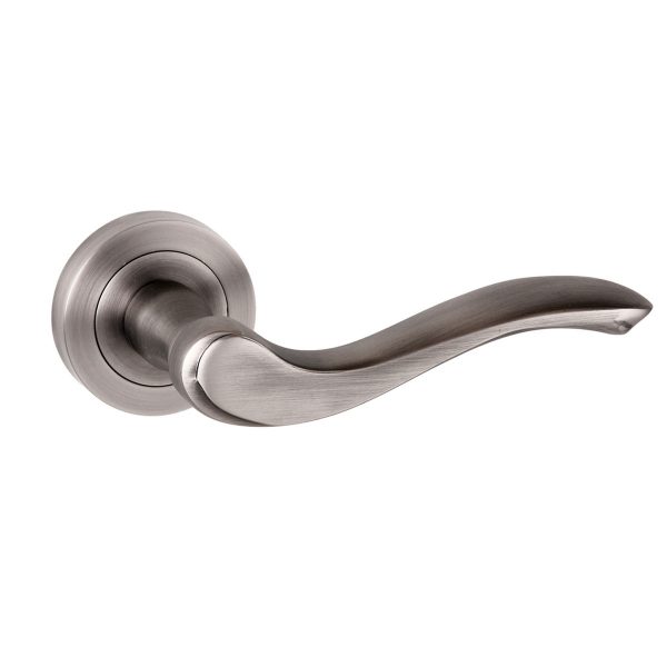 OE178MBN Old English Warwick Lever Door Handle on Round Rose - Matt Gun Metal