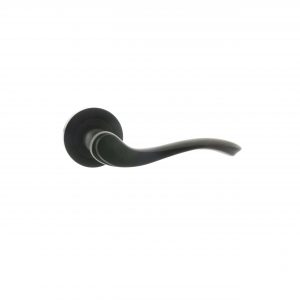OE178MB Old English Warwick Lever Door Handle on Round Rose - Matt Black